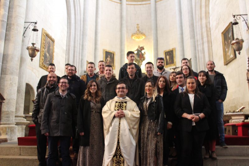 Efraín Peinado es ordenado sacerdote